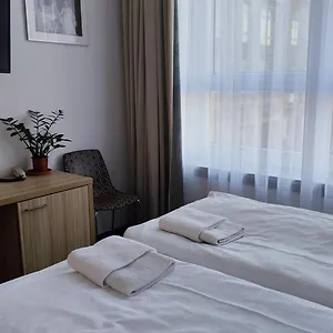 https://hotel-akord.ostravahotels.net