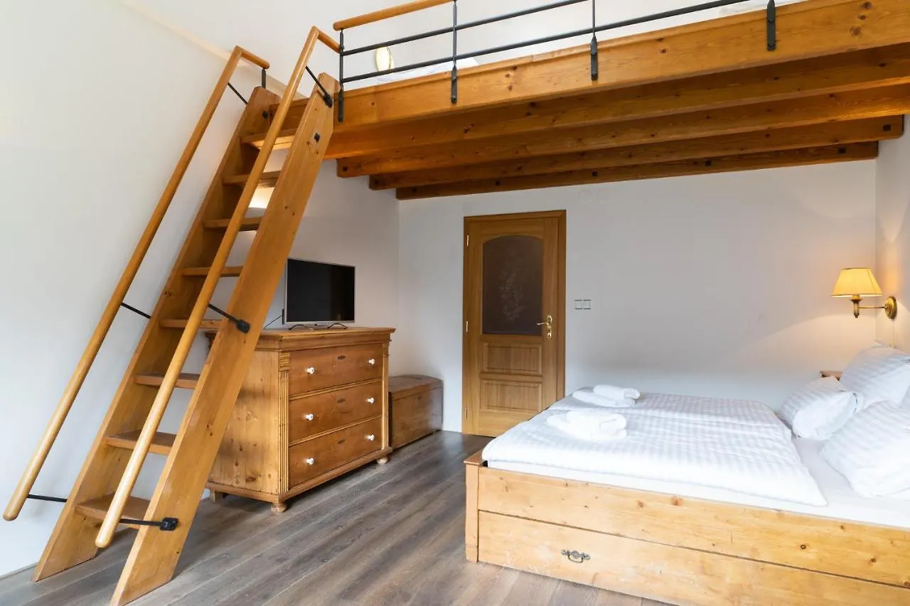 Pension Slunecnice & Panorama Restaurace Farma 3*, Spindleruv Mlyn
